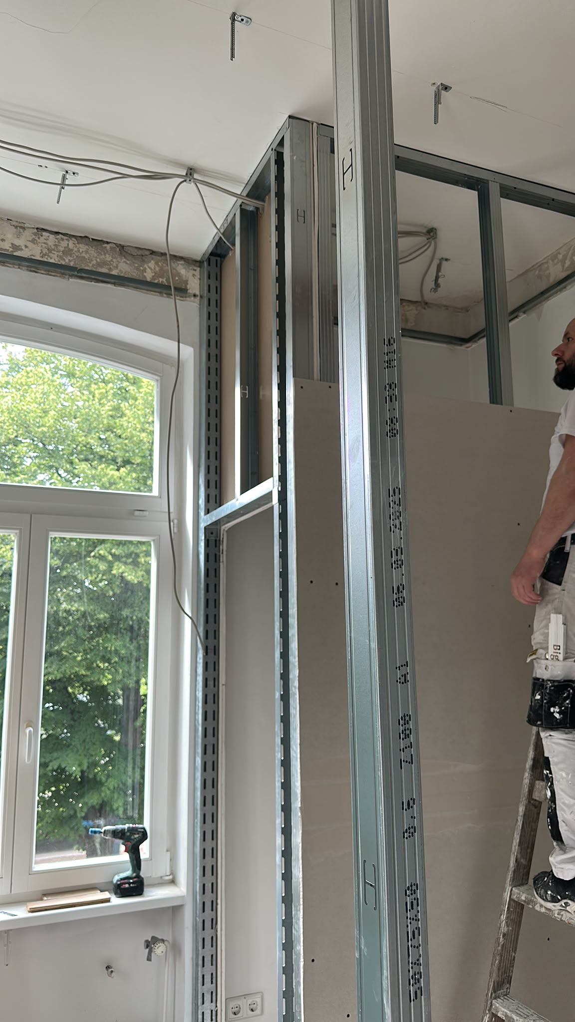 Trockenbau und Ständerwerk in Ausführung